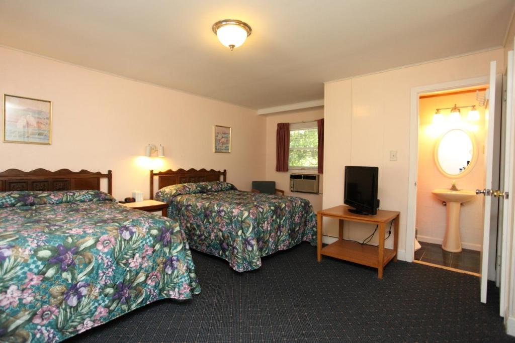 Hyland Motor Inn Cape May Court House Bagian luar foto