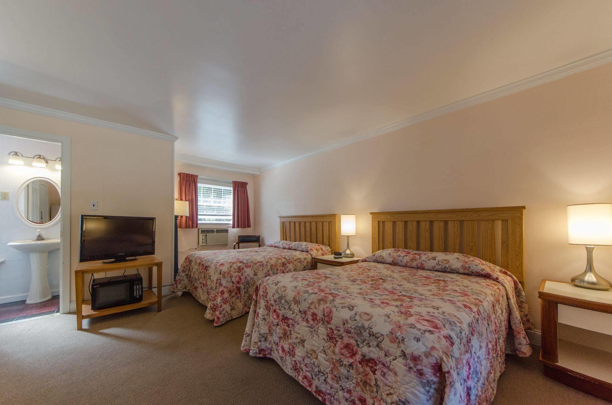 Hyland Motor Inn Cape May Court House Bagian luar foto