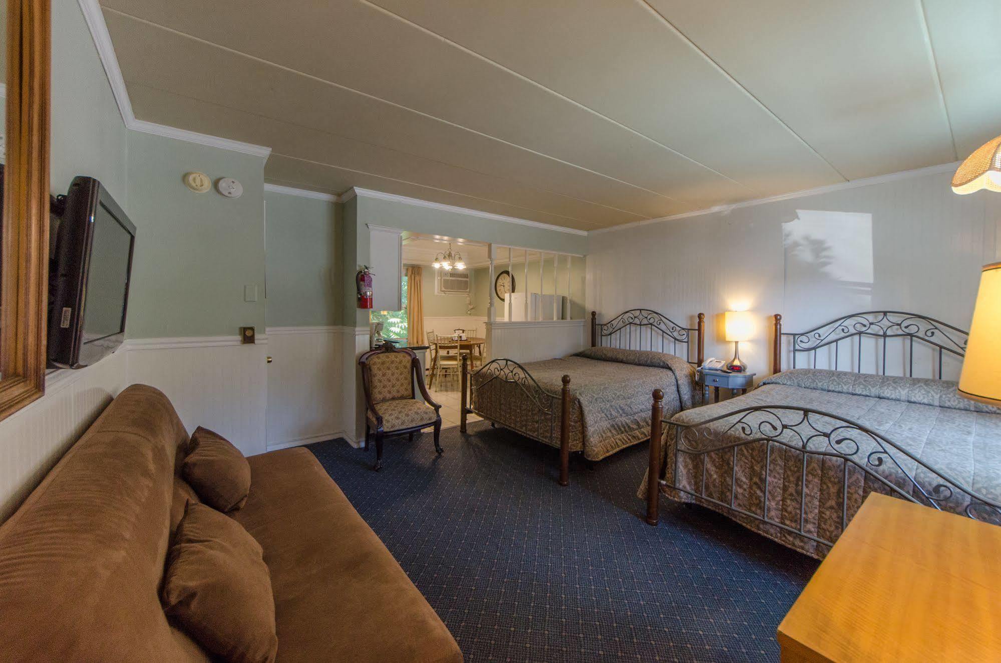 Hyland Motor Inn Cape May Court House Bagian luar foto